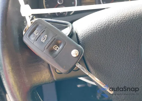 2010 Volkswagen Tiguan Wolfsburg Edition из США, поврежденный, VIN WVGAV9AX4AW513705